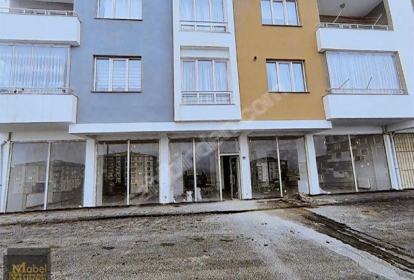 HİLALKENT'TE 312 M2 LİK KİRALIK DÜKKAN